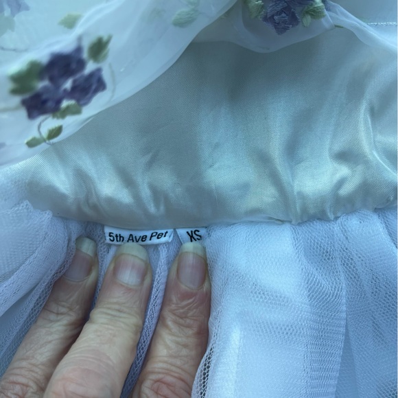 5th Ave Pet XS Dog White Dress Floral Tulle Small Breed - Picture 4 of 4